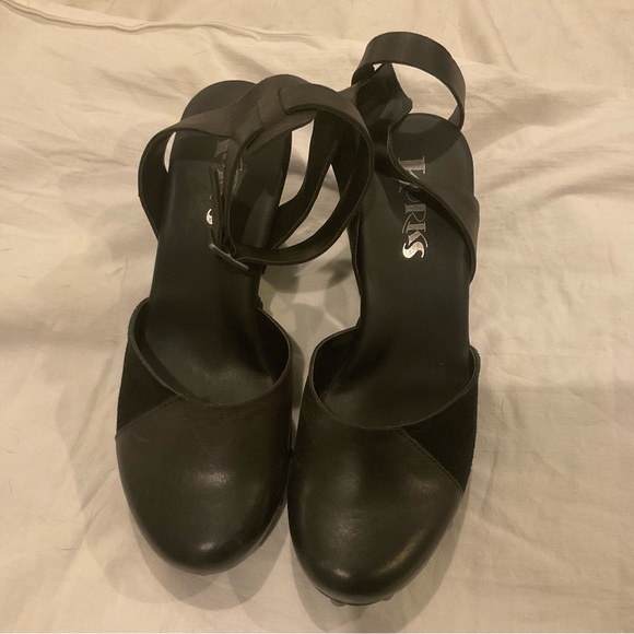 COPY - Korks Black Sandels - Picture 5 of 6